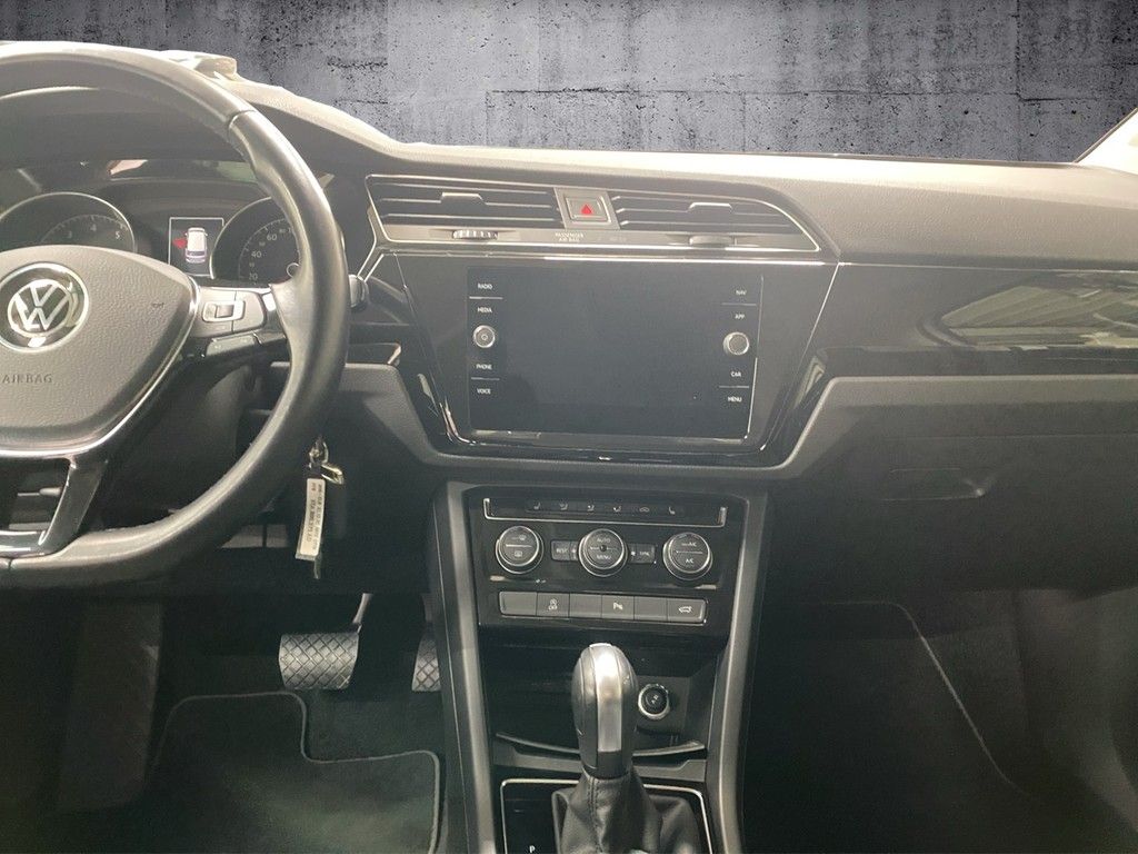 Volkswagen Touran 2021