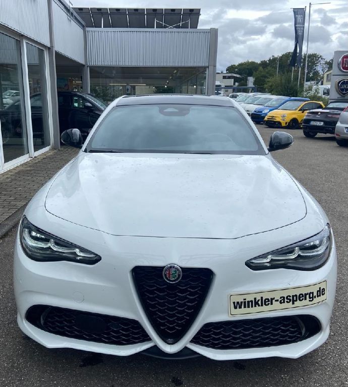 Alfa Romeo Giulia 2024
