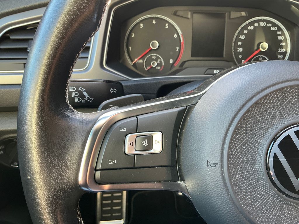 Volkswagen T-Roc 2021