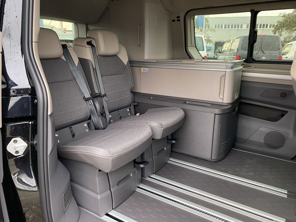 Volkswagen T7 California