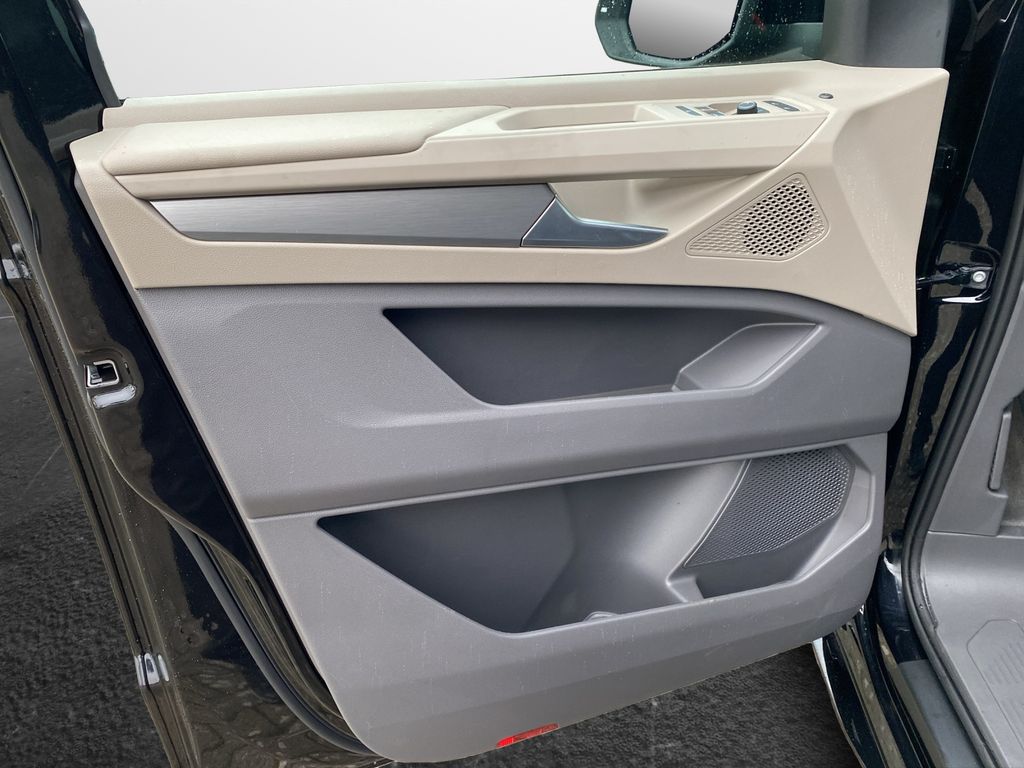 Volkswagen T7 California