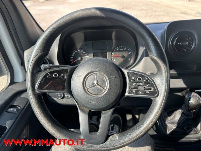 Mercedes-Benz Sprinter 2021