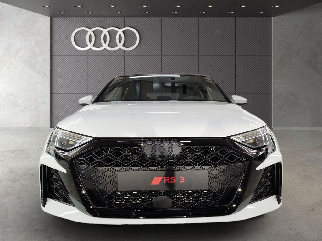 Audi RS3 2025