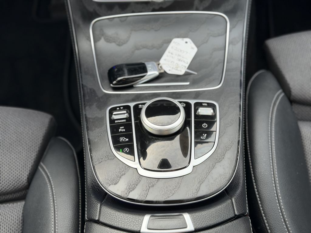 Mercedes-Benz E 200 2019