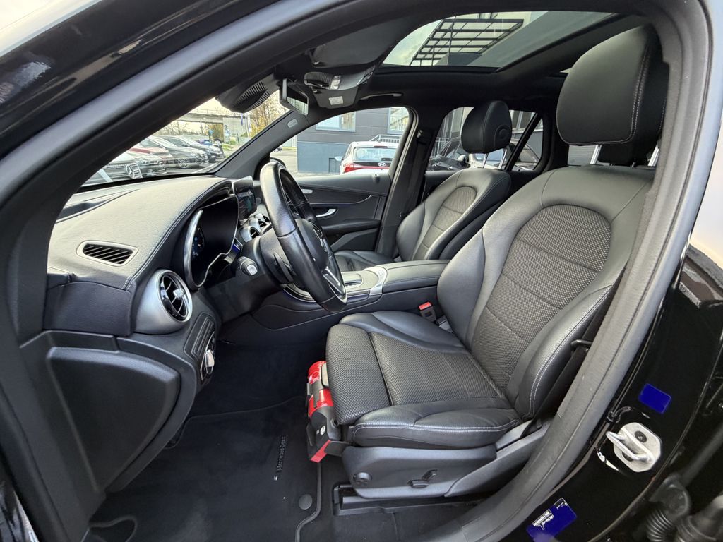 Mercedes-Benz GLC 300 2021