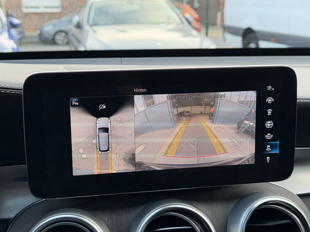 Mercedes-Benz GLC 300 2021