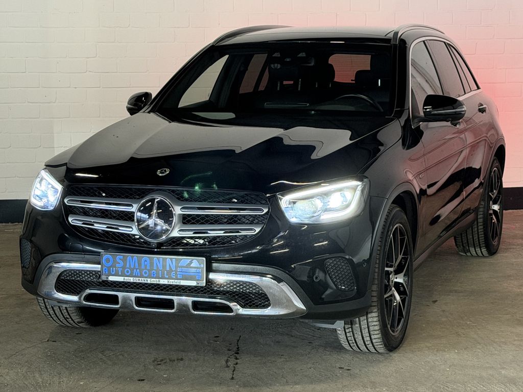 Mercedes-Benz GLC 300 2021