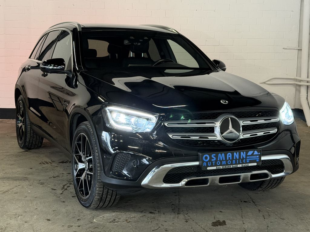 Mercedes-Benz GLC 300 2021