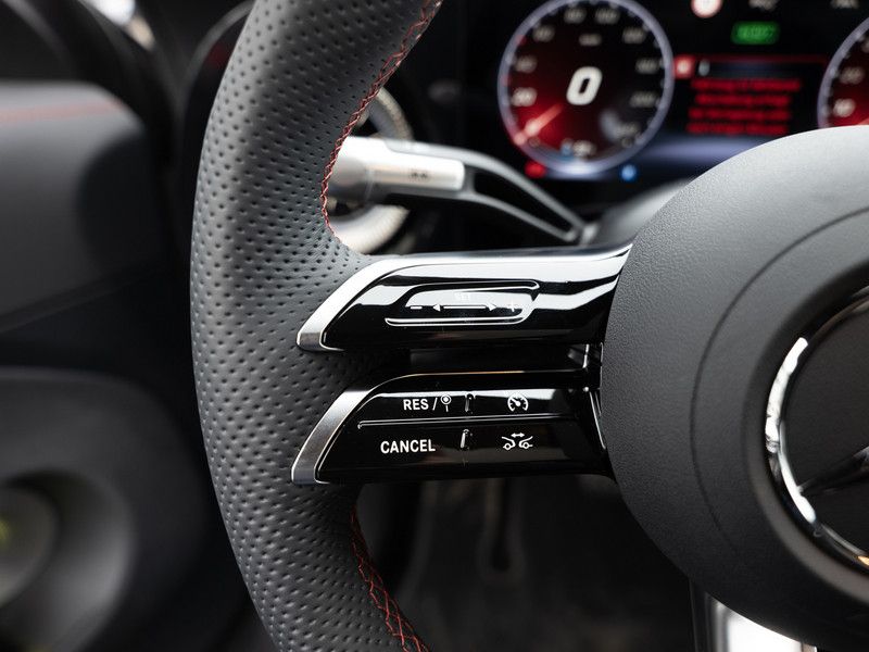 Mercedes-Benz CLA 350 2025