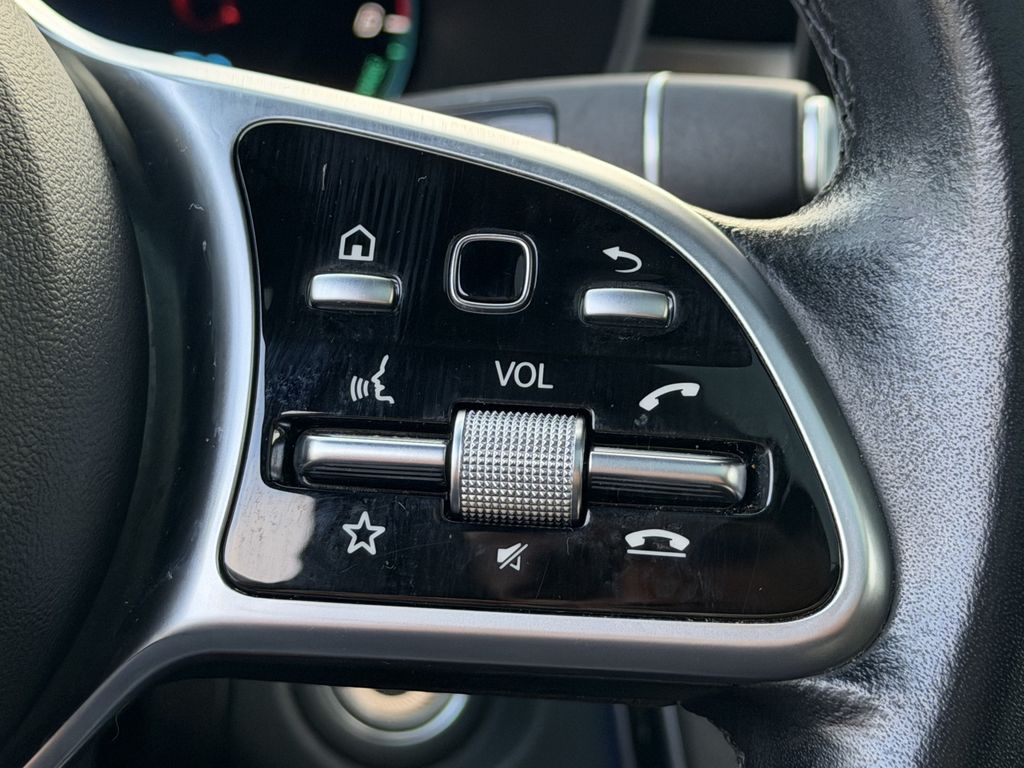 Mercedes-Benz GLC 300 2021