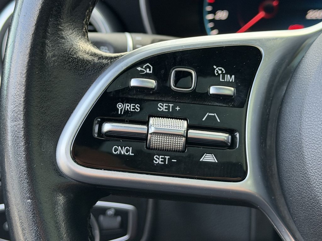 Mercedes-Benz GLC 300 2021