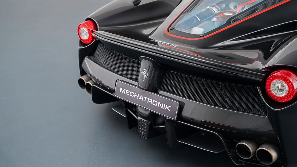 Ferrari LaFerrari 2018