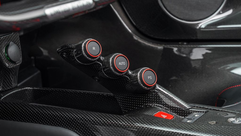 Ferrari LaFerrari 2018