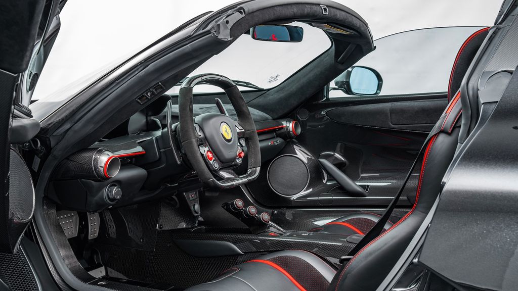 Ferrari LaFerrari 2018