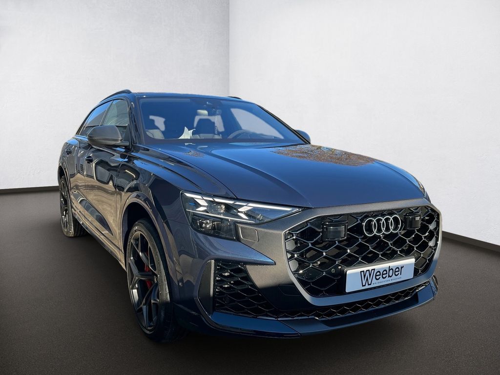 Audi RSQ8 2025