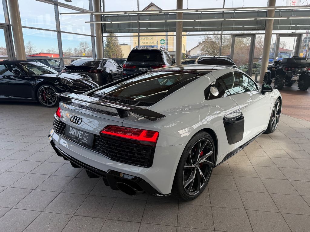 Audi R8 2023
