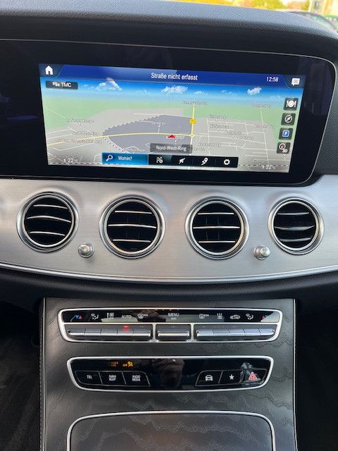 Mercedes-Benz E 300 2022