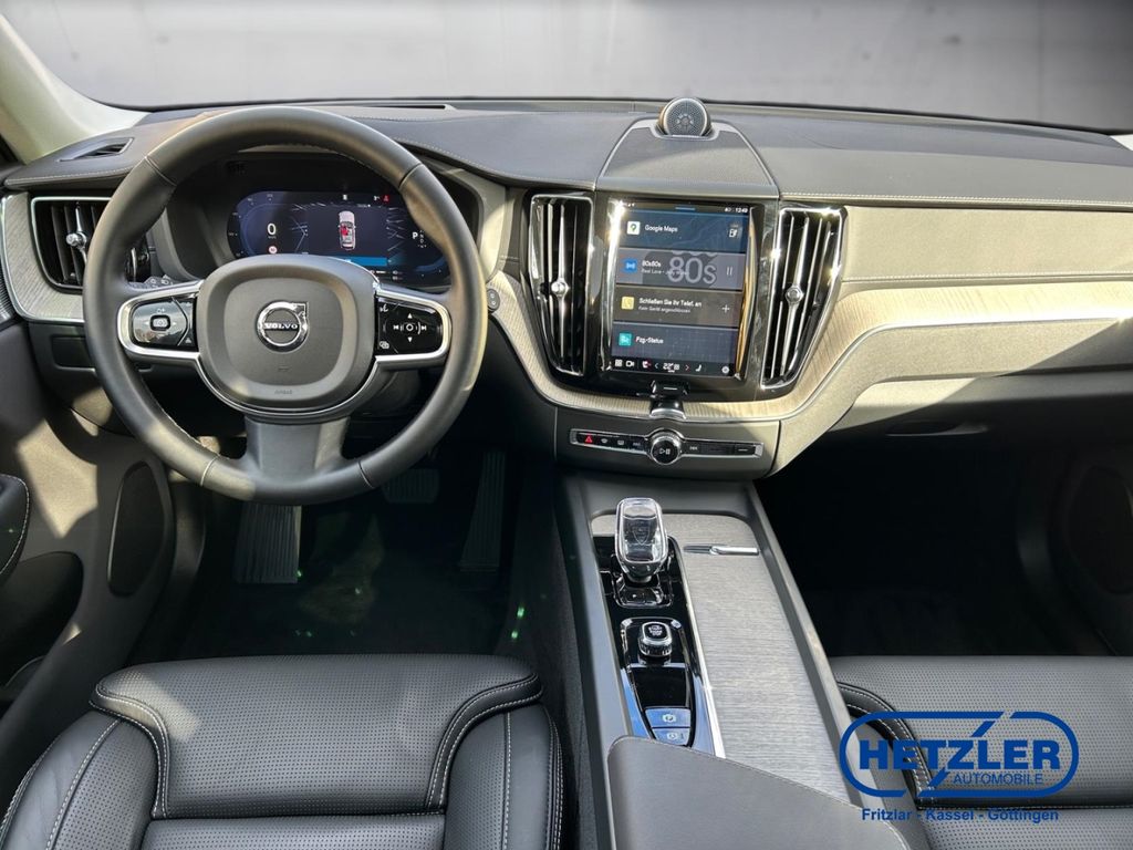 Volvo XC60 2025