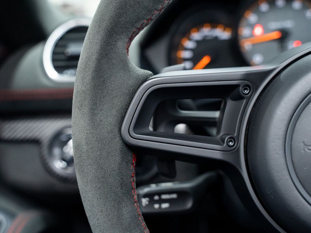 Porsche Boxster 2024