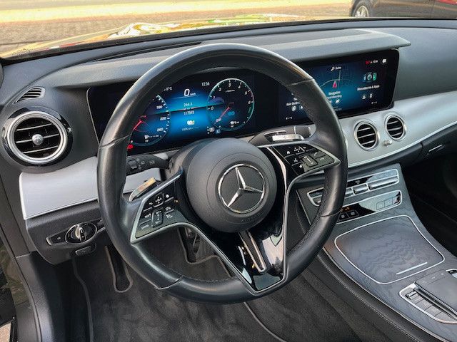 Mercedes-Benz E 300 2022