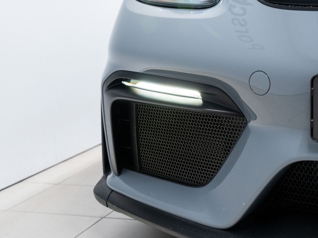 Porsche Boxster 2024