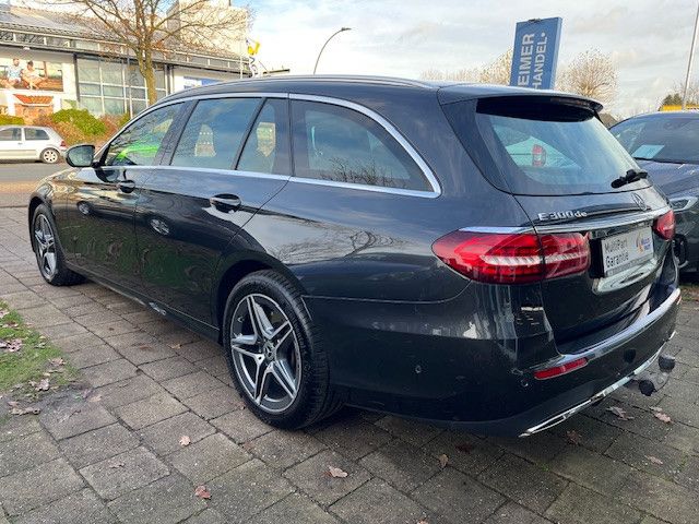 Mercedes-Benz E 300 2022
