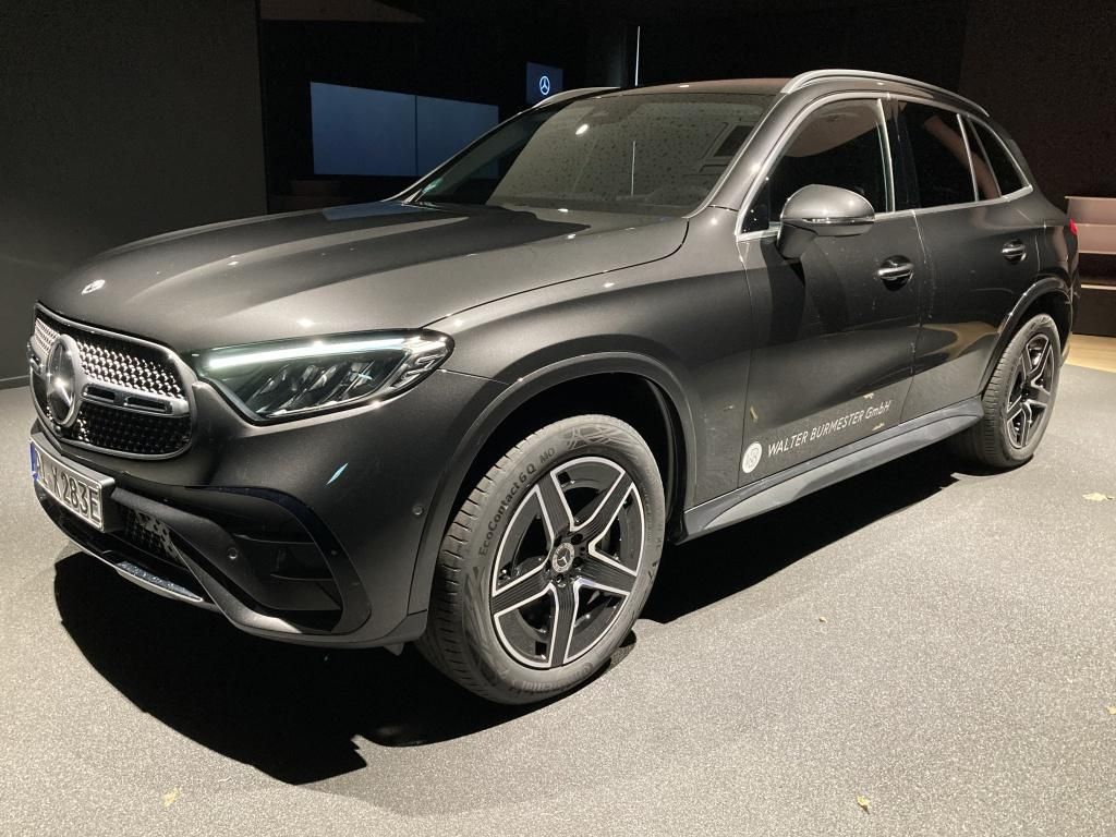 Mercedes-Benz GLC 300 2023