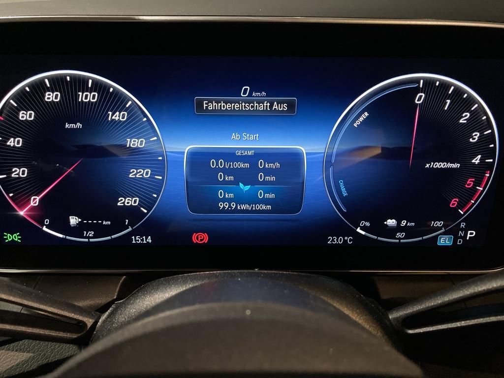 Mercedes-Benz GLC 300 2023