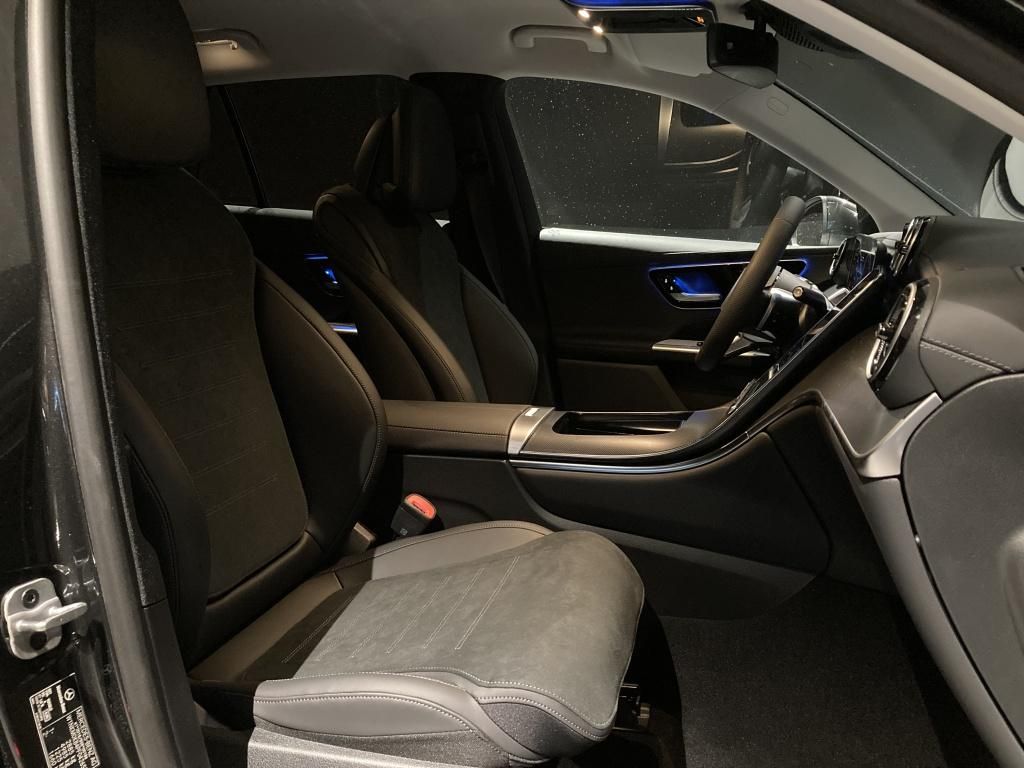 Mercedes-Benz GLC 300 2023