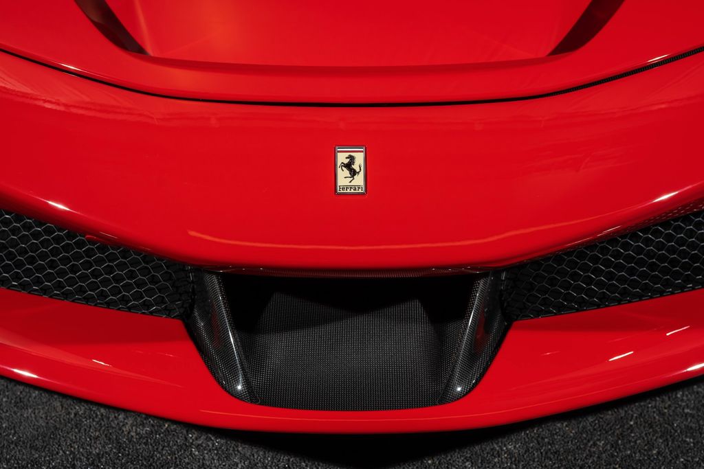 Ferrari SF90 2019