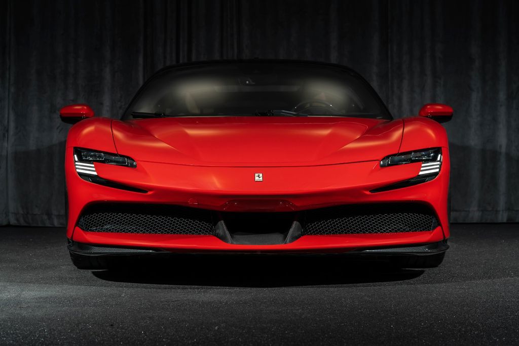 Ferrari SF90 2019