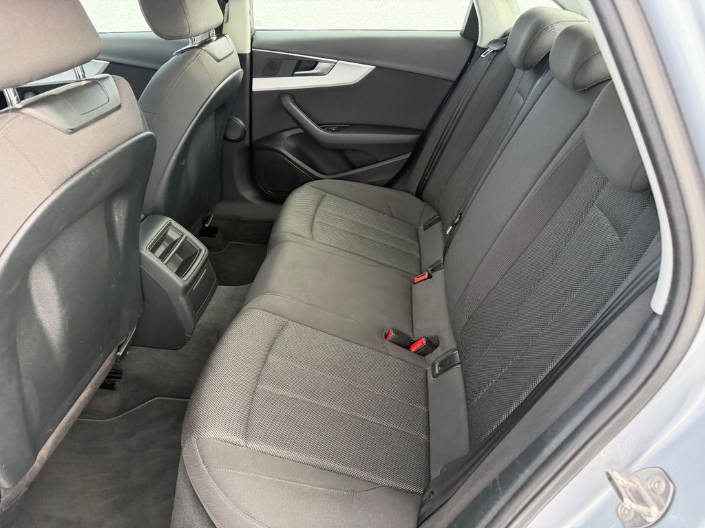 Audi A4 2017