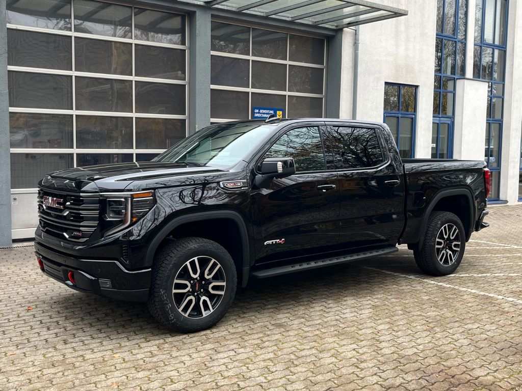 GMC Sierra
