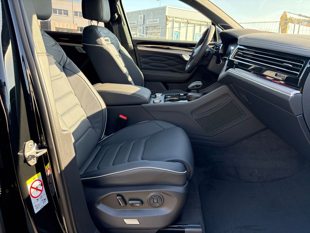 Volkswagen Touareg 2025