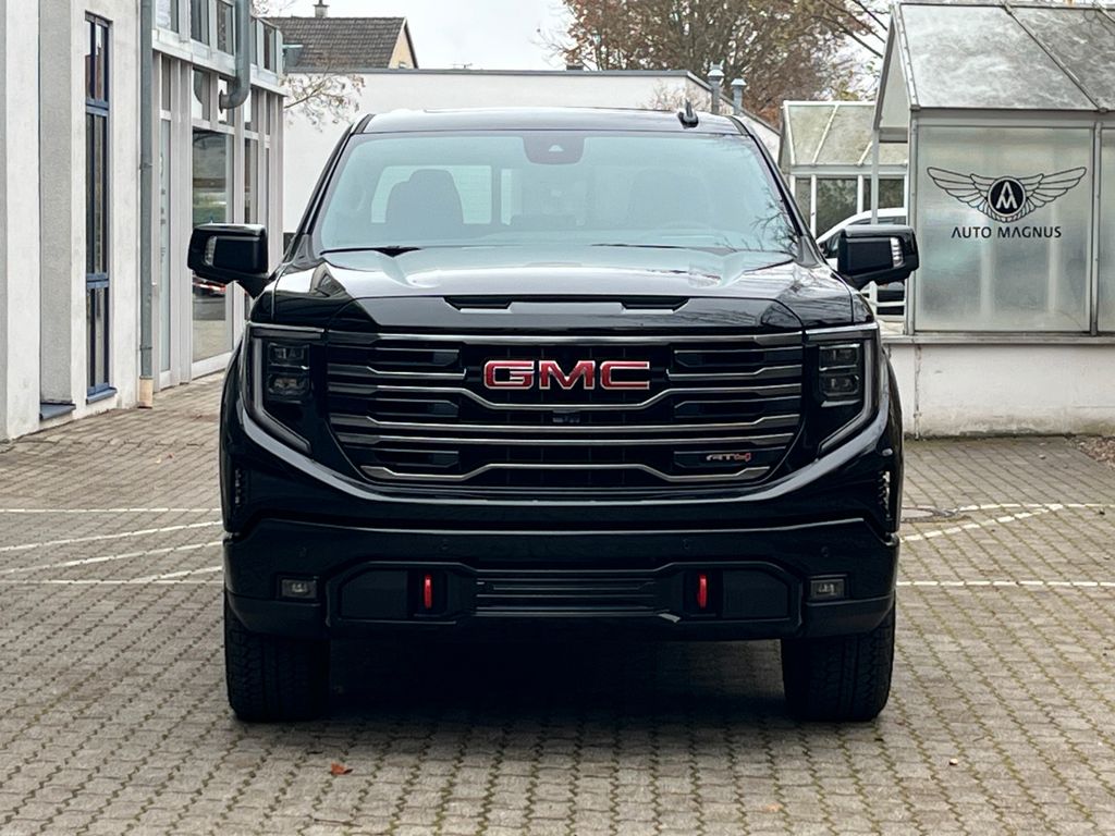 GMC Sierra