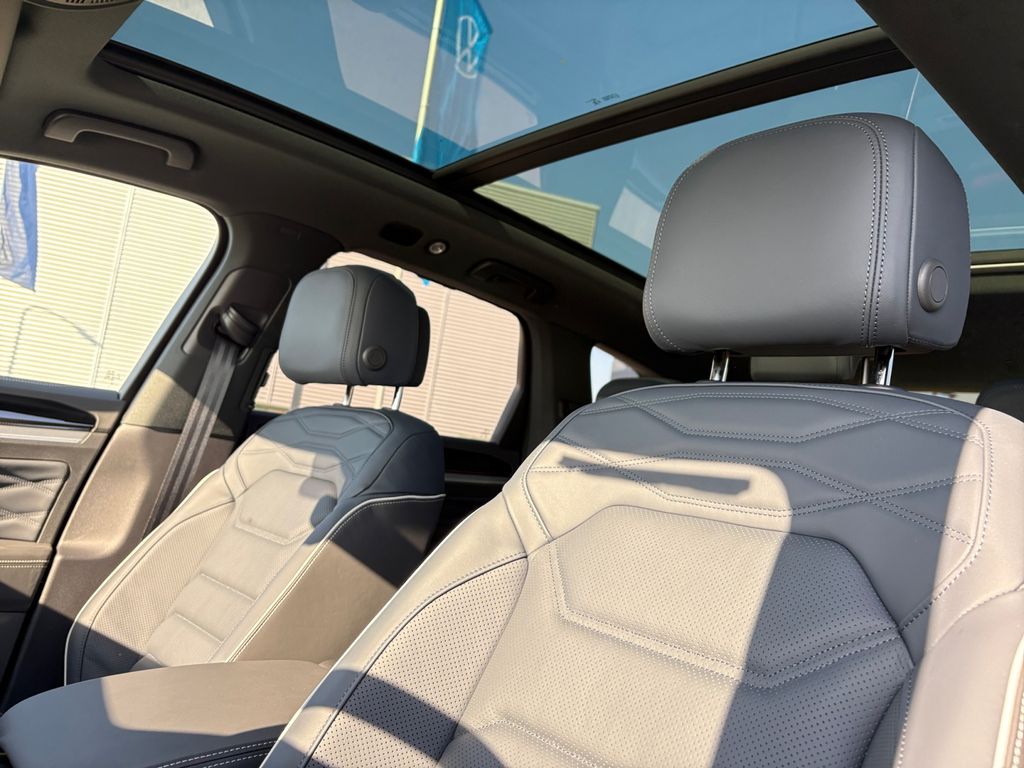 Volkswagen Touareg 2025