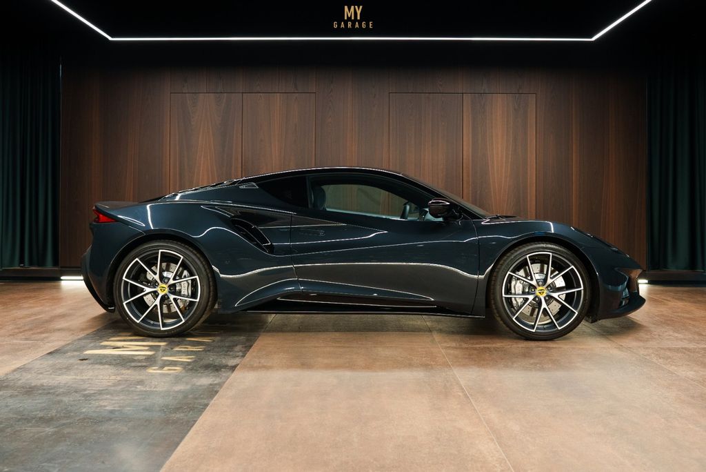 Lotus Emira 2023