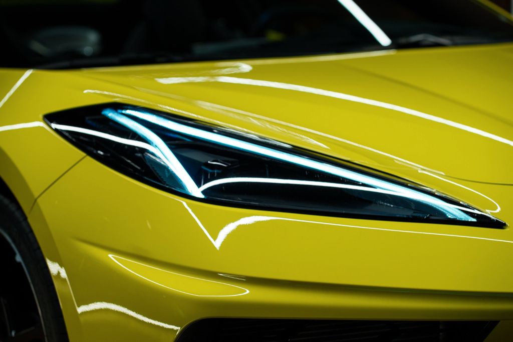 Corvette C8 2025