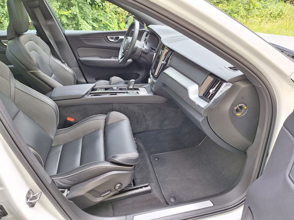 Volvo XC60 2021