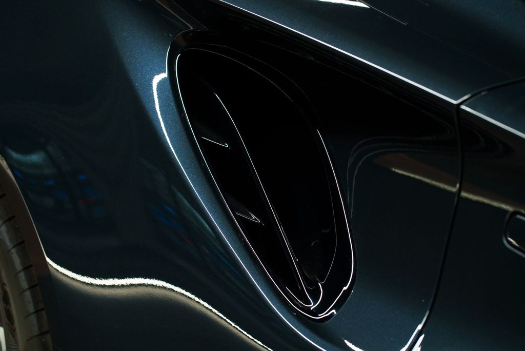 Lotus Emira 2023