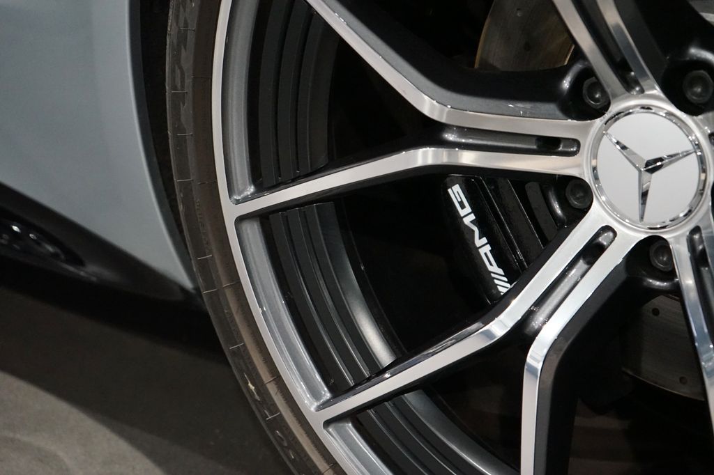 Mercedes-Benz AMG GT 2024