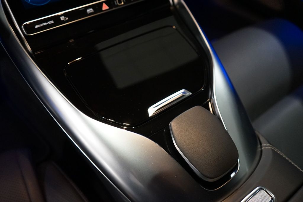 Mercedes-Benz AMG GT 2024