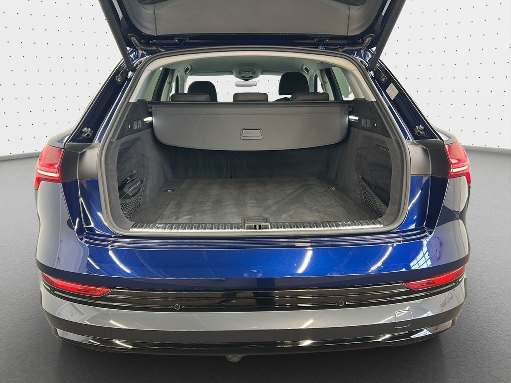 Audi e-tron 2022