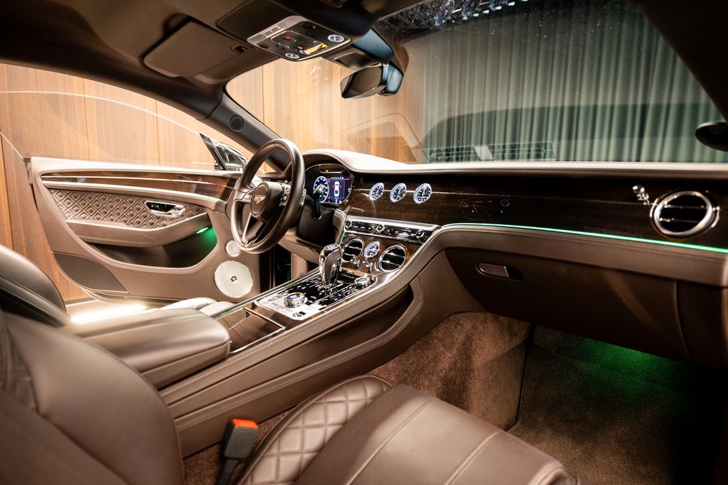 Bentley Continental 2019