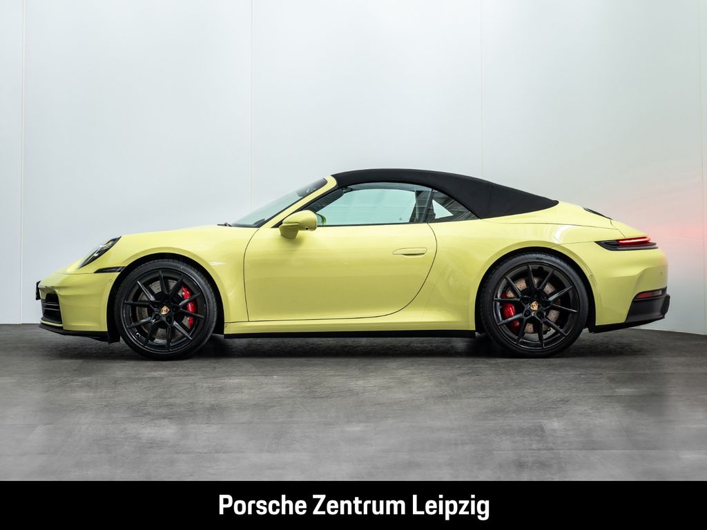 Porsche 992 2025