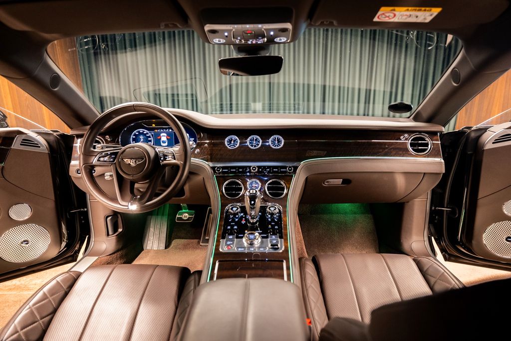 Bentley Continental 2019