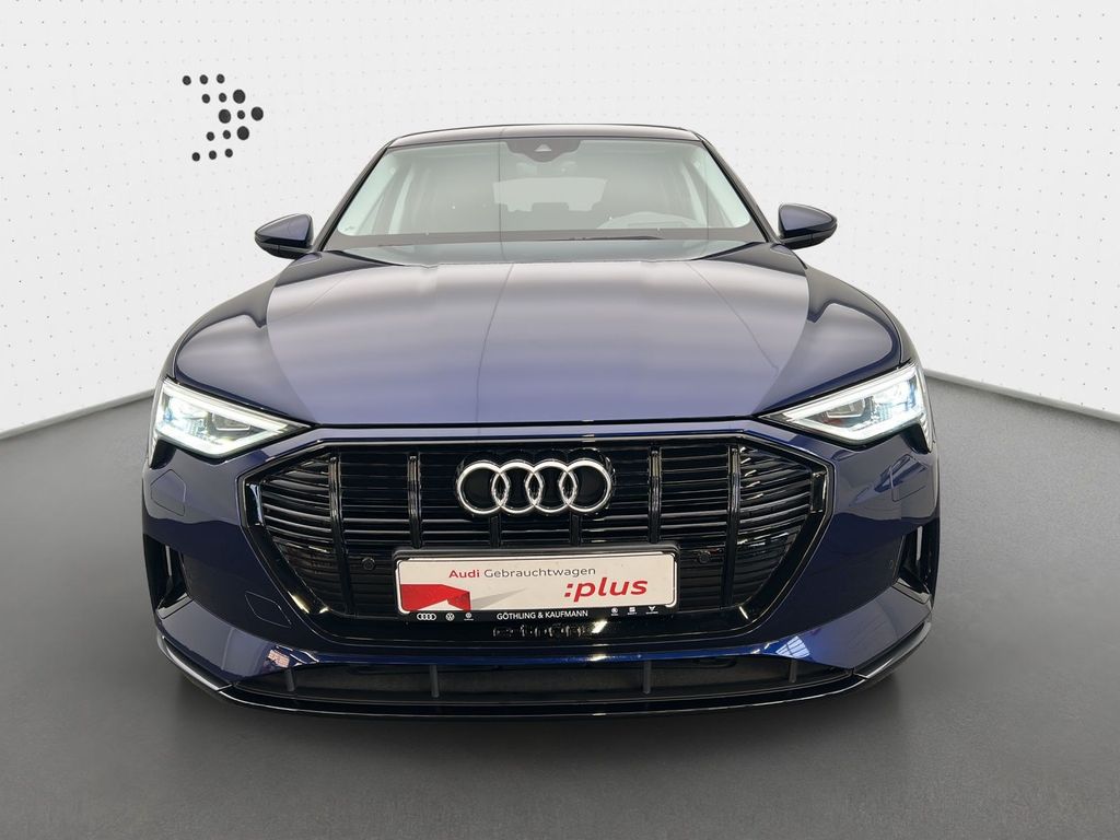 Audi e-tron 2022
