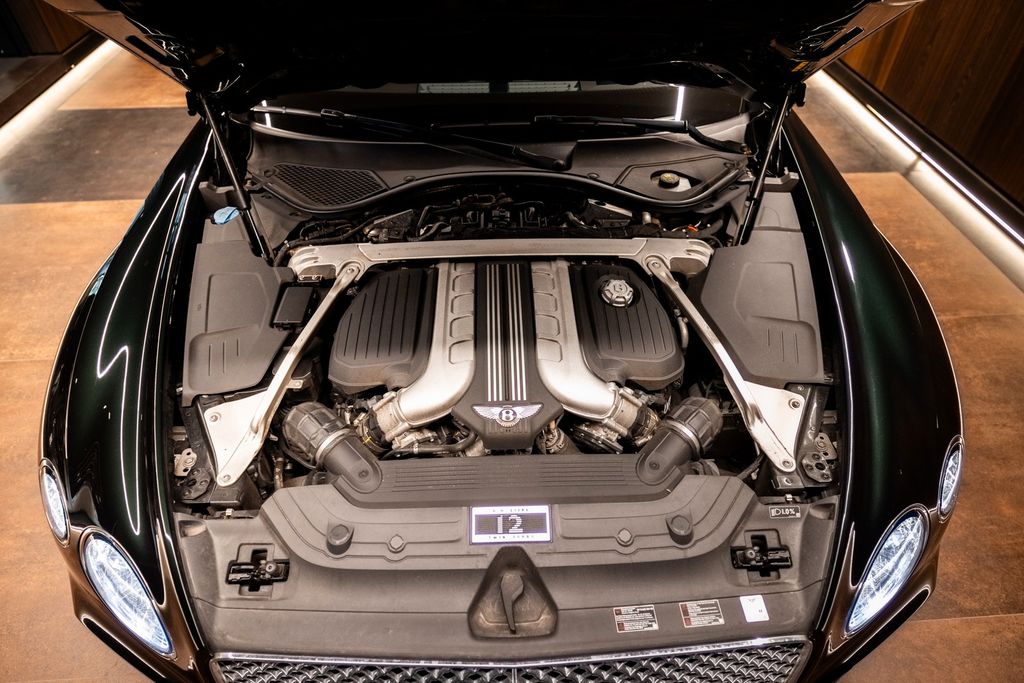 Bentley Continental 2019