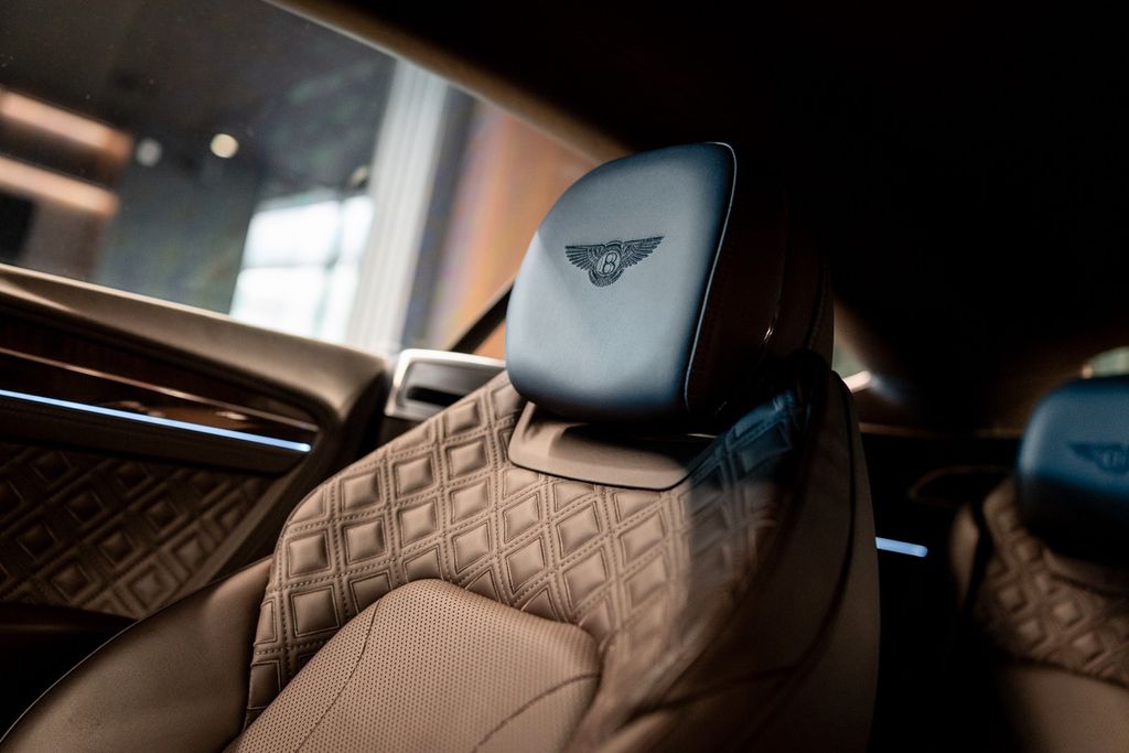 Bentley Continental 2019