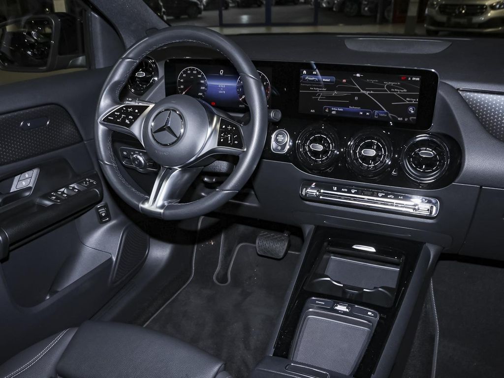 Mercedes-Benz GLA 200 2024